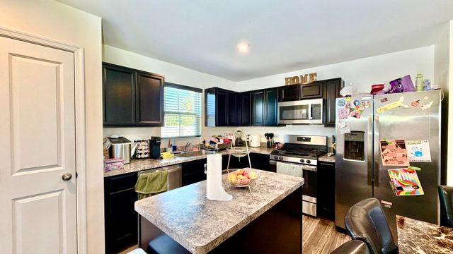 1907 Carriage Lane, Joliet, IL 60433