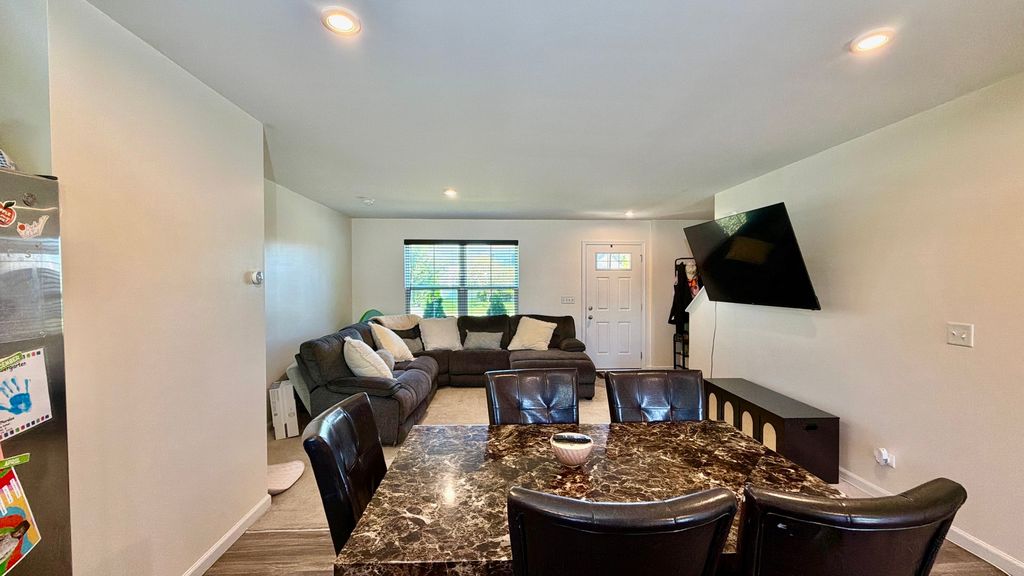 1907 Carriage Lane, Joliet, IL 60433 — photo 4