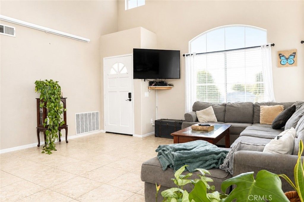 28603 River Glen Court, Menifee, CA 92584 — photo 5
