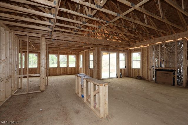 2433 Merriment Drive, Amherst, OH 44001