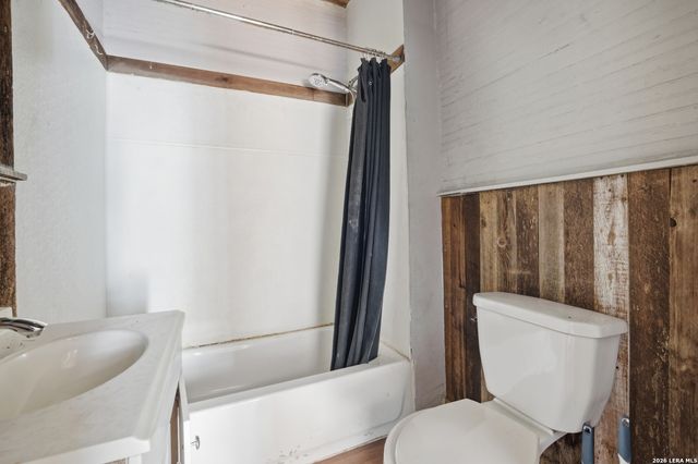 924 Wyoming, San Antonio, TX 78203