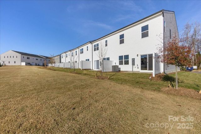 2324 Endeavor Run, Charlotte, NC 28269