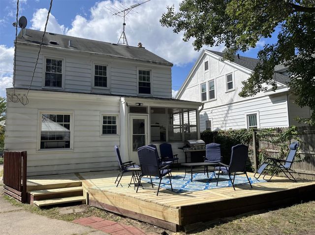 2436 Madison Avenue, Grand Rapids, MI 49507