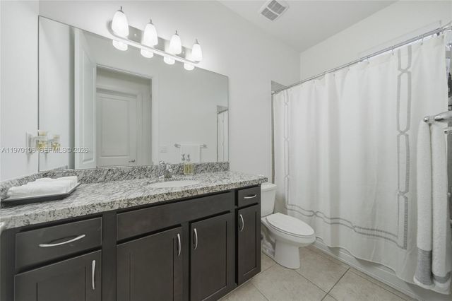 11349 SW 14th St, Pembroke Pines, FL 33025