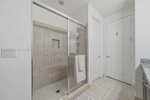 11349 SW 14th St, Pembroke Pines, FL 33025