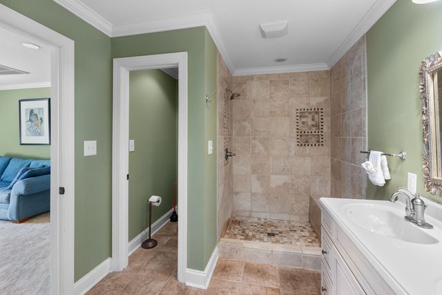 423 Coggins Shore Road, Inman, SC 29349