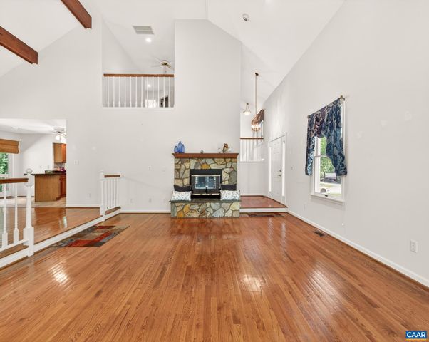 54 AMETHYST RD, Palmyra, VA 22963