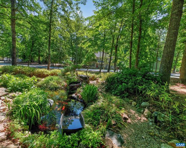 54 AMETHYST RD, Palmyra, VA 22963
