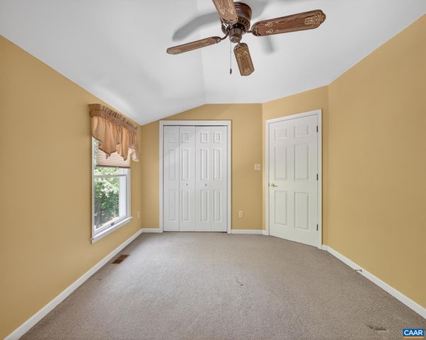 54 AMETHYST RD, Palmyra, VA 22963