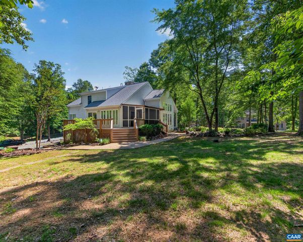 54 AMETHYST RD, Palmyra, VA 22963