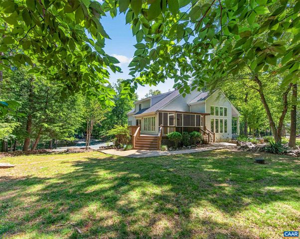 54 AMETHYST RD, Palmyra, VA 22963