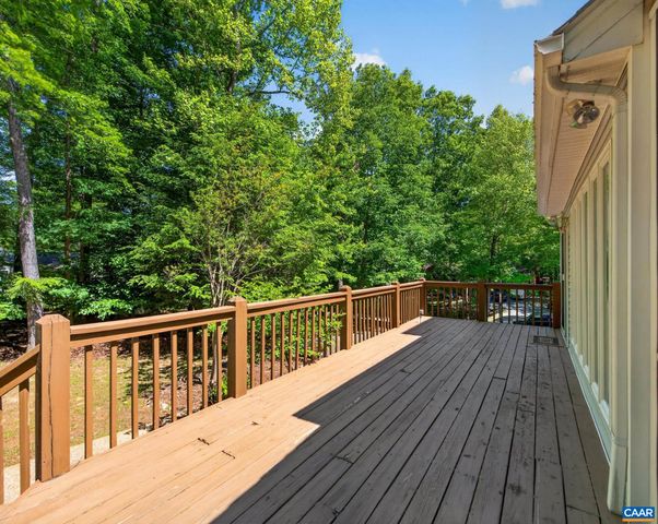 54 AMETHYST RD, Palmyra, VA 22963