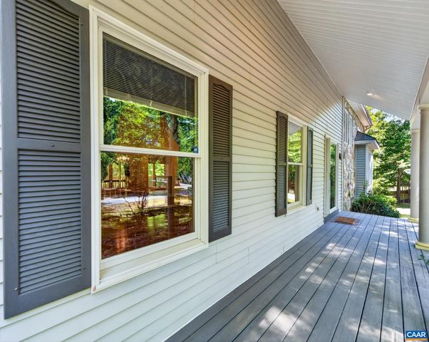54 AMETHYST RD, Palmyra, VA 22963