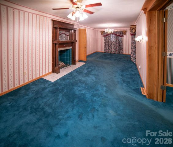 3840 Bradley Road, Morganton, NC 28655