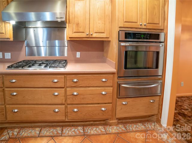 3840 Bradley Road, Morganton, NC 28655