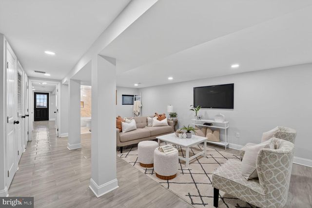 4017 14TH ST NW, Washington, DC 20011