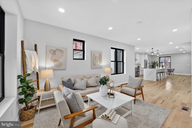 4017 14TH ST NW, Washington, DC 20011