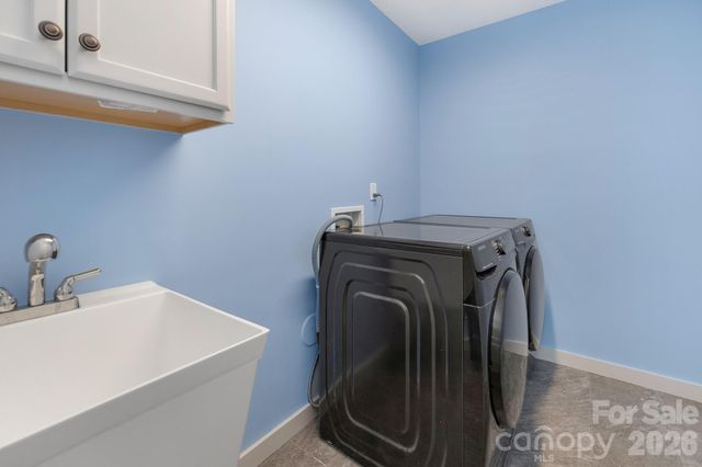 1612 Beleek Ridge Lane, Clover, SC 29710