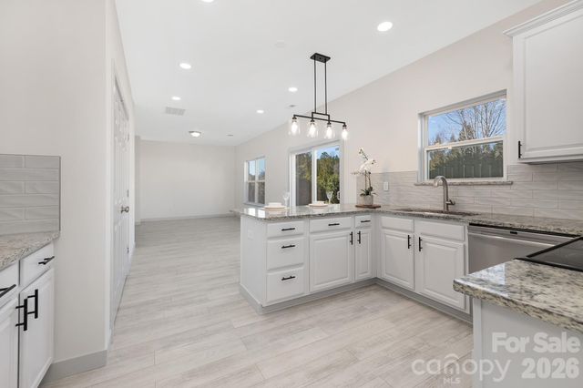 1612 Beleek Ridge Lane, Clover, SC 29710