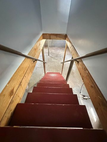 17 Cliffwood DR, Eagle Rock, VA 24085