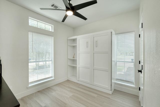 1525 County Road 262, Georgetown, TX 78633