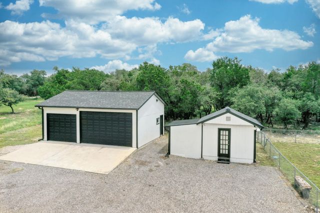 1525 County Road 262, Georgetown, TX 78633