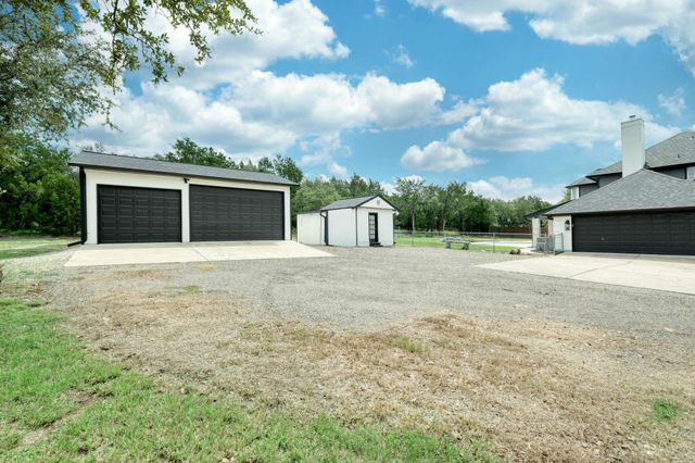 1525 County Road 262, Georgetown, TX 78633