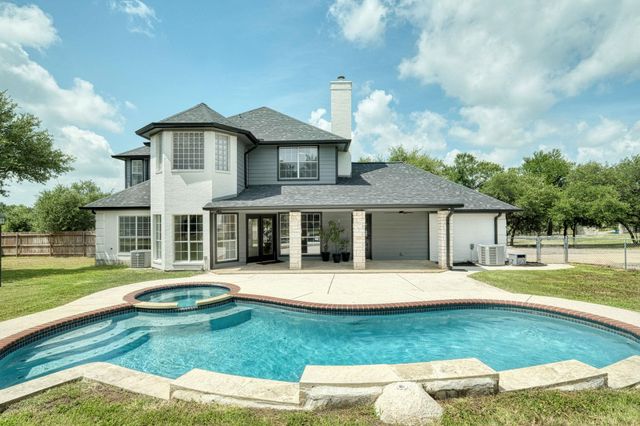 1525 County Road 262, Georgetown, TX 78633