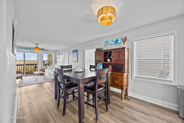 127 Sea Gull Lane, N Topsail Beach, NC 28460