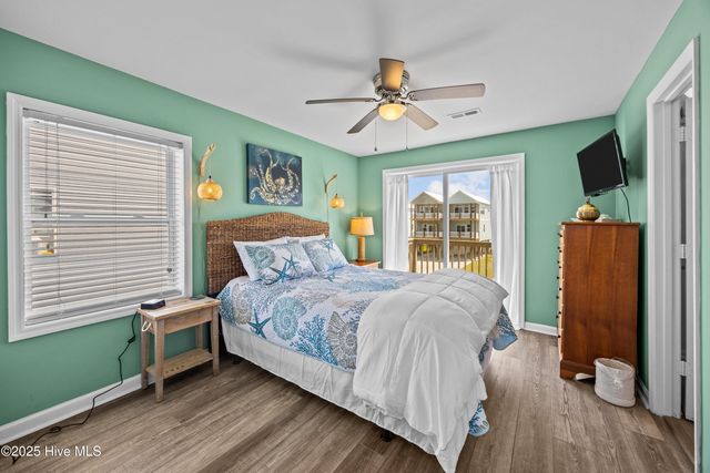 127 Sea Gull Lane, N Topsail Beach, NC 28460