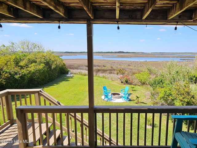 127 Sea Gull Lane, N Topsail Beach, NC 28460