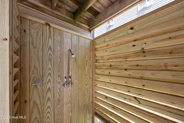 127 Sea Gull Lane, N Topsail Beach, NC 28460