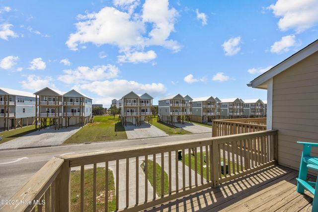 127 Sea Gull Lane, N Topsail Beach, NC 28460