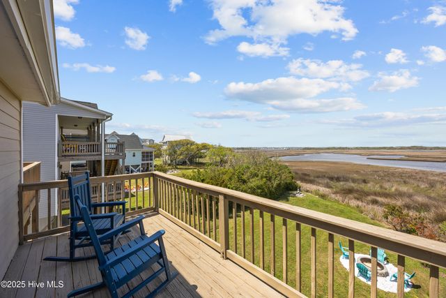 127 Sea Gull Lane, N Topsail Beach, NC 28460