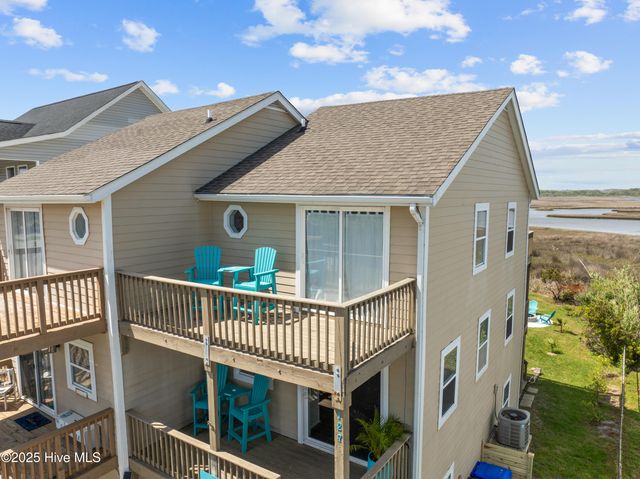 127 Sea Gull Lane, N Topsail Beach, NC 28460