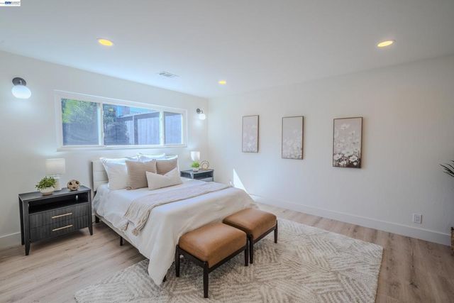 3672 Sanford St, Concord, CA 94520