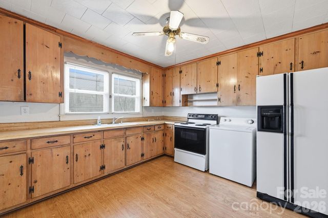 405 Klumac Road, Salisbury, NC 28144