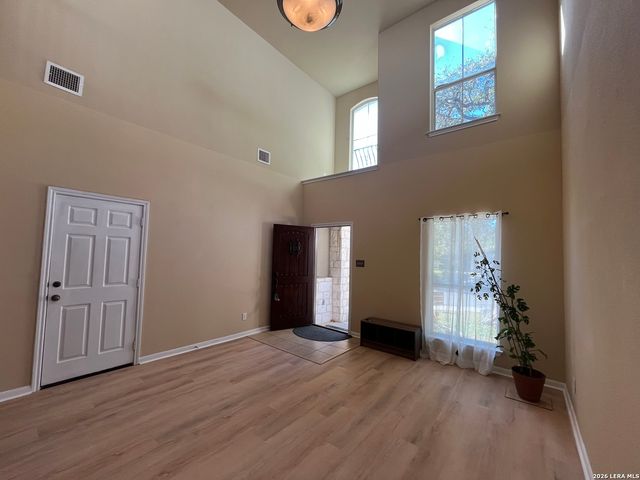 7518 Eagle Ledge, San Antonio, TX 78249