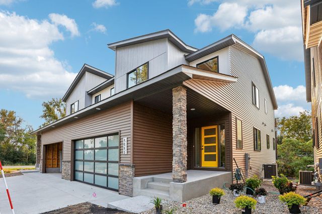 4093 Isaac Court, Vadnais Heights, MN 55127
