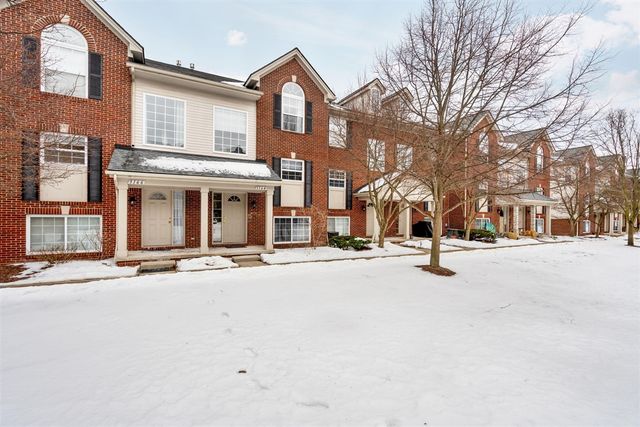 3164 Promenade Circle, Ann Arbor, MI 48108