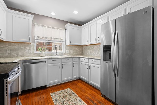 3164 Promenade Circle, Ann Arbor, MI 48108