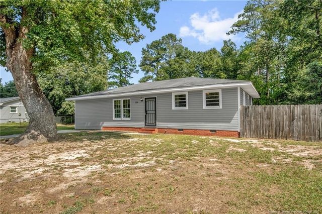 136 Bladen Circle, Fayetteville, NC 28312
