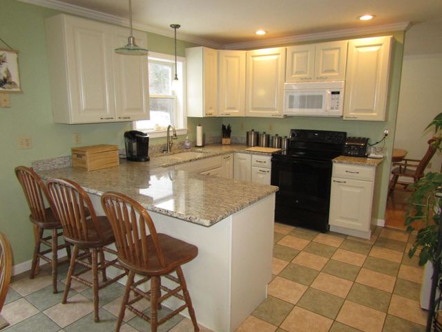 26 Pike Drive, St. Albans Town, VT 05478