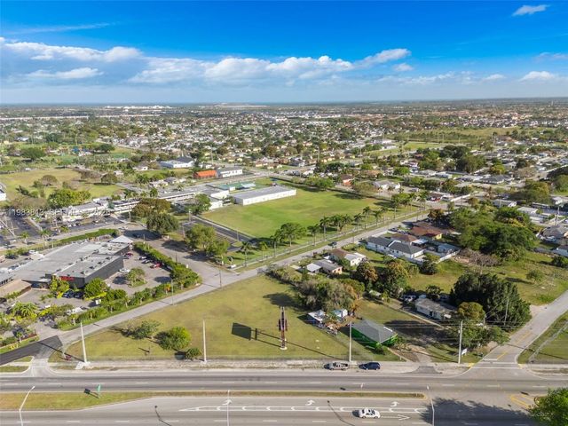 21710 SW 118th Ave, Miami, FL 33170