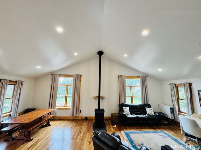 6 Clark Gates Road, East Haddam, CT 06469
