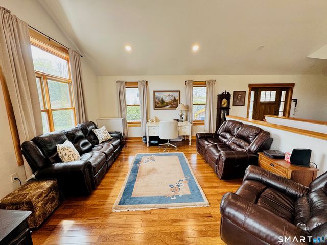 6 Clark Gates Road, East Haddam, CT 06469