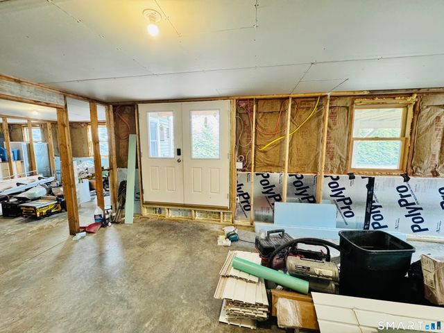 6 Clark Gates Road, East Haddam, CT 06469