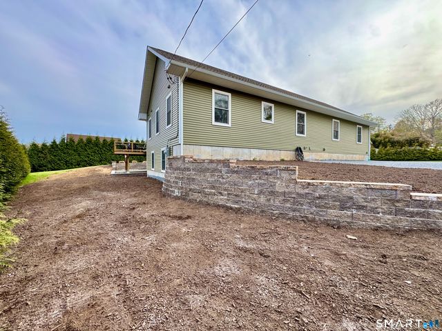 6 Clark Gates Road, East Haddam, CT 06469