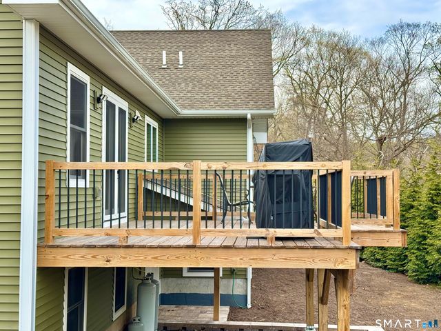 6 Clark Gates Road, East Haddam, CT 06469