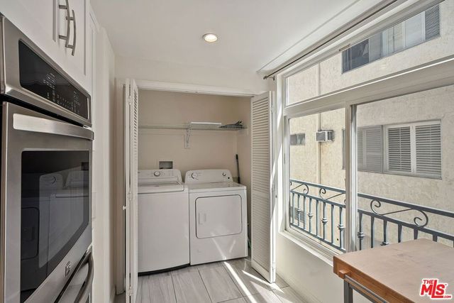 11737 Goshen Avenue 302, Los Angeles, CA 90049